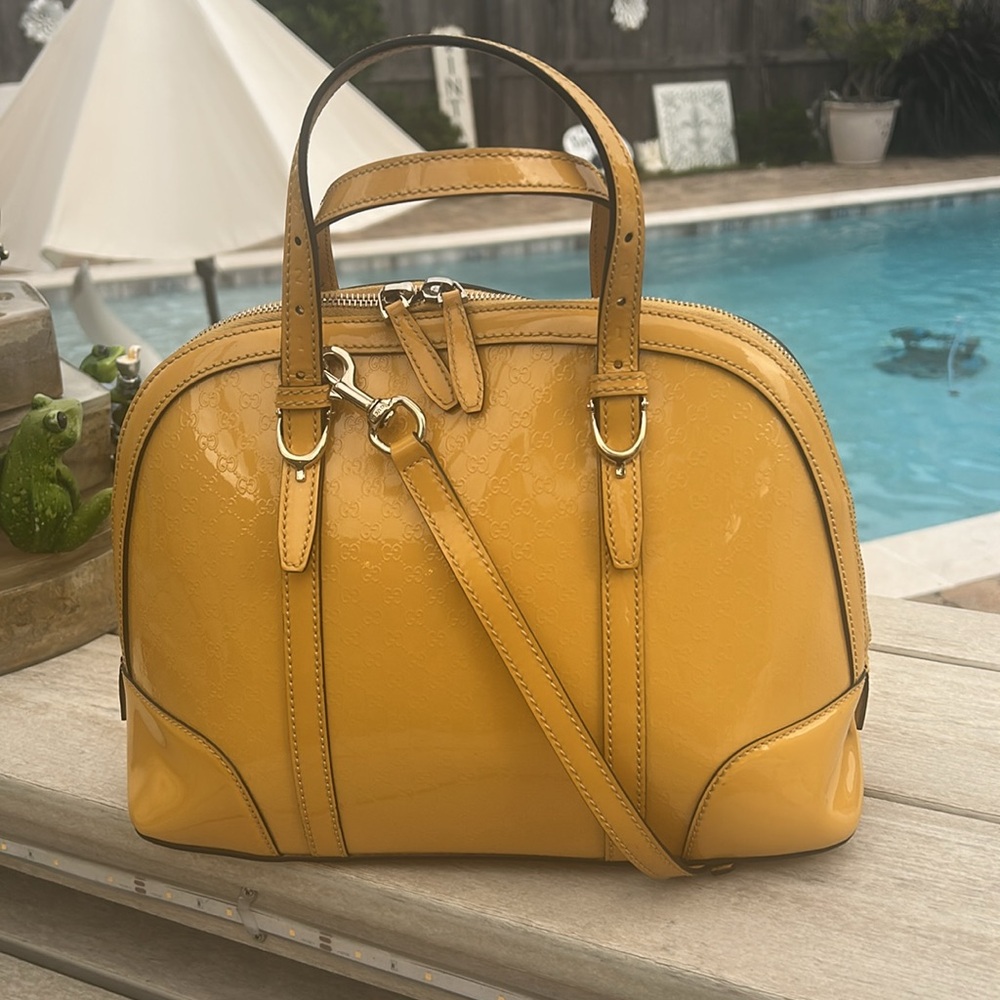 SOLD!!!Gucci Patent MicroguccissimaTop Handle Dome Bag